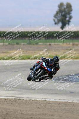 media/May-25-2025-Lets Ride (Sun) [[0ff033e448]]/C Group/1140am (Grapevine)/